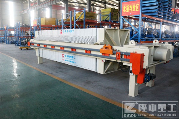 隆中隔膜壓濾機(jī)的動(dòng)態(tài)過濾技術(shù) 