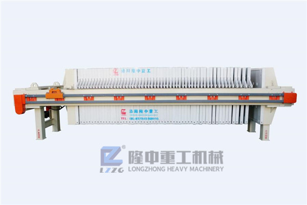 壓濾機(jī)轉(zhuǎn)配變頻器，設(shè)備快速響應(yīng)、穩(wěn)定電路維持其g效運(yùn)行的裝置