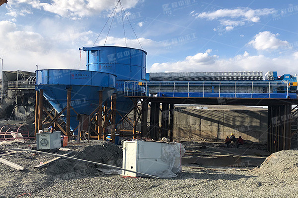 板框壓濾機(jī)的濾板為什么經(jīng)常磨損？是哪些原因造成的？